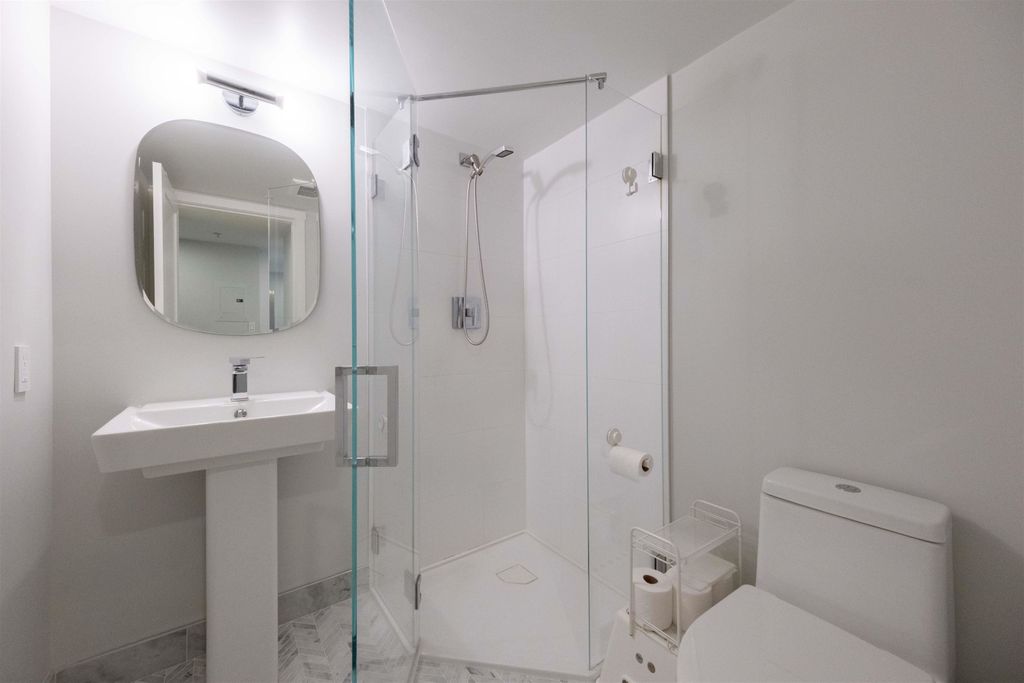 listing image 1101261322121705878