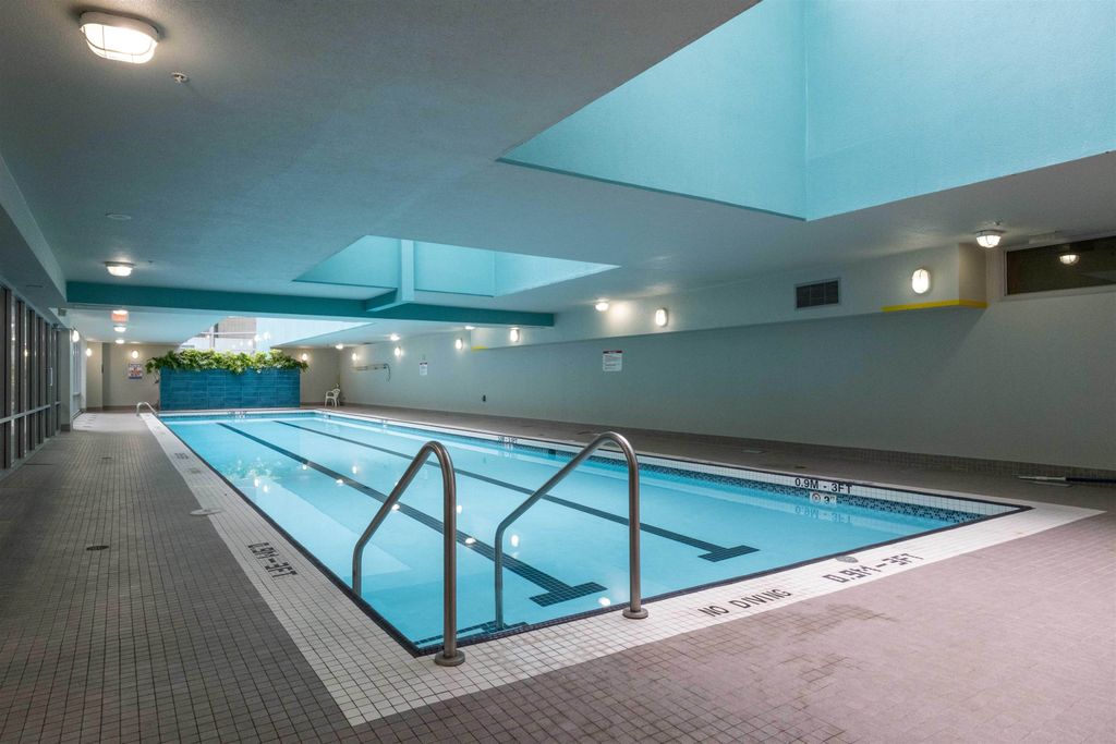 listing image 1108080632840599897