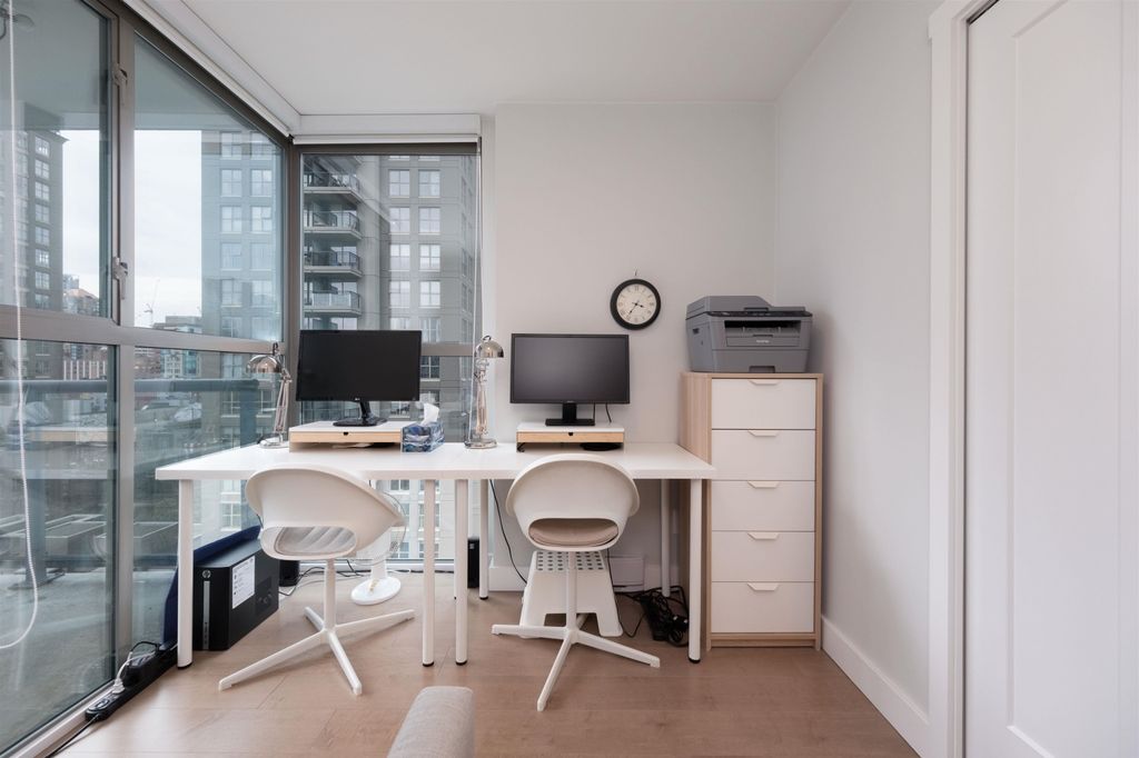 listing image 1105931840815279852