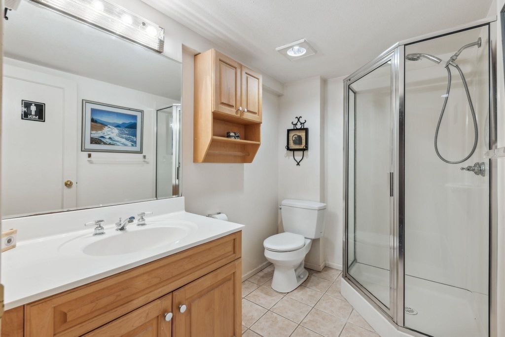 listing image 1100926528340372917