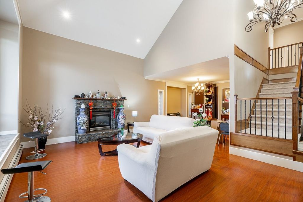 Photo of 27760 Pullman Avenue, Abbotsford, BC V4X 0A2 (MLS # R3122161)