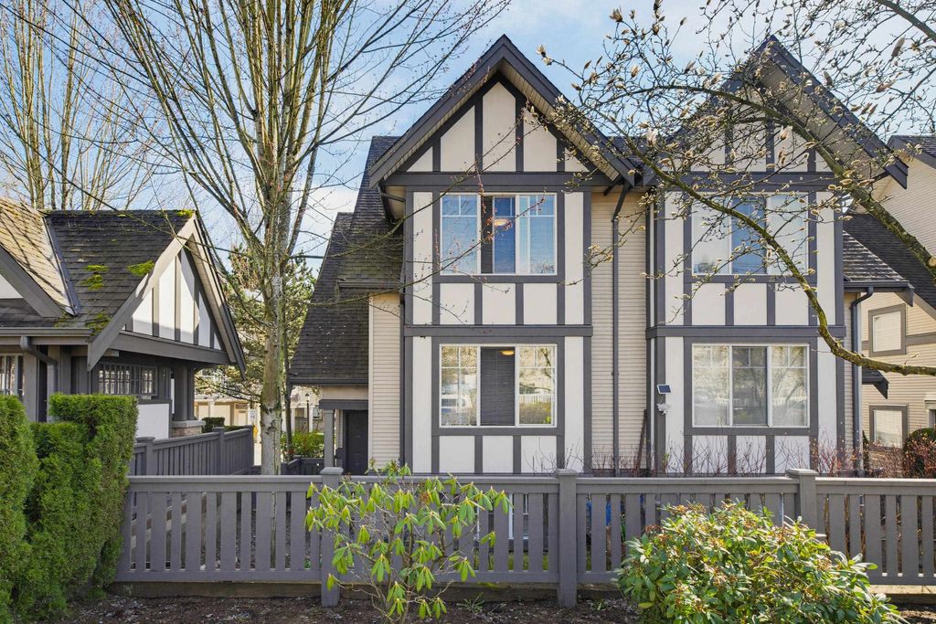 Photo of 20038 70 Avenue #1, Langley, BC V2Y 0B4 (MLS # R3115097)