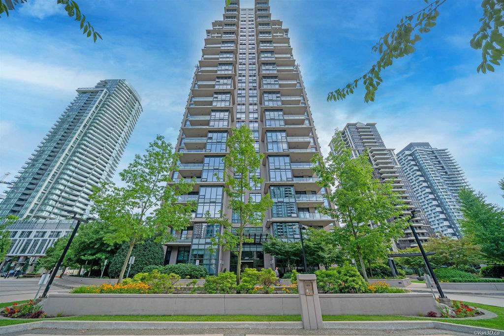 listing image 1101731776505432570