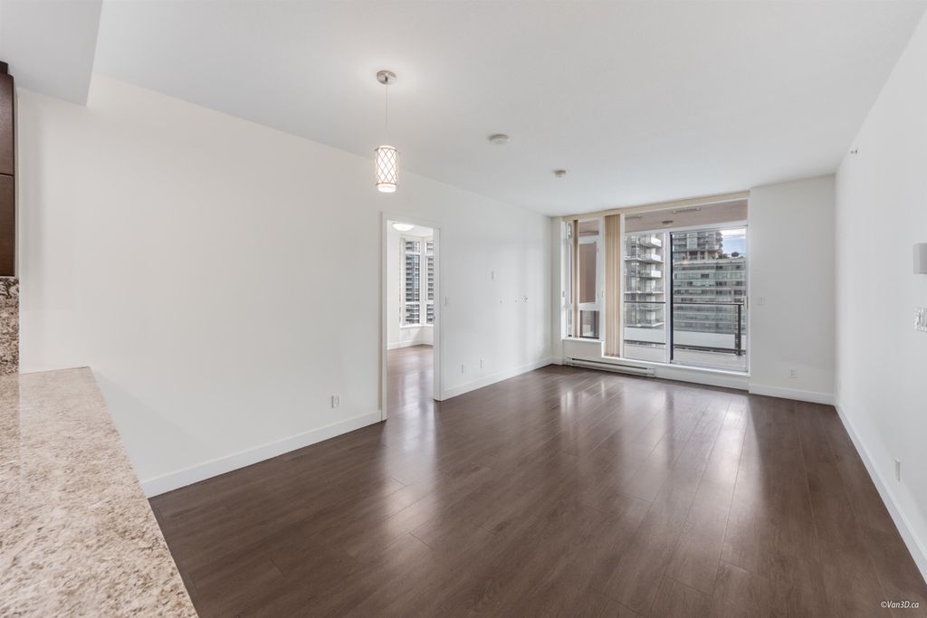 listing image 1104398034132548397