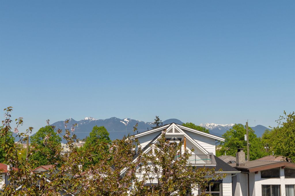 listing image 1101405822203466402