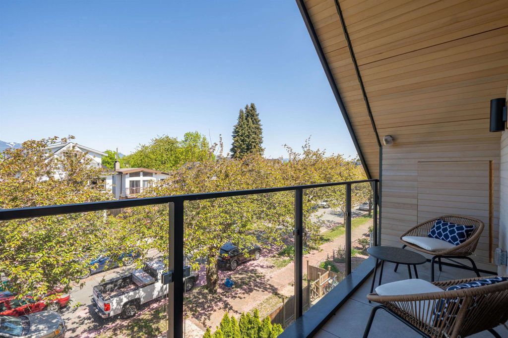 listing image 1107785752962662163