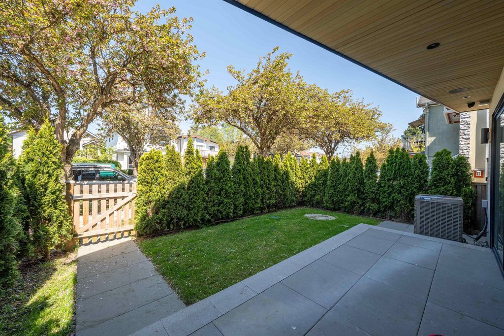 listing image 1105566928853537555