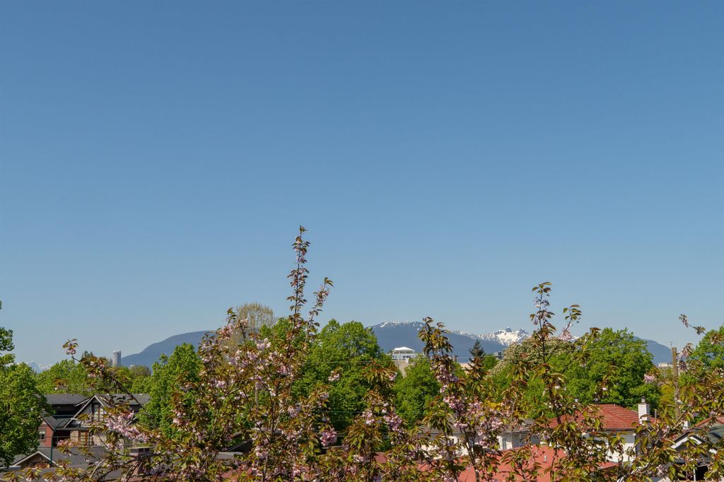 listing image 1104980918487067814
