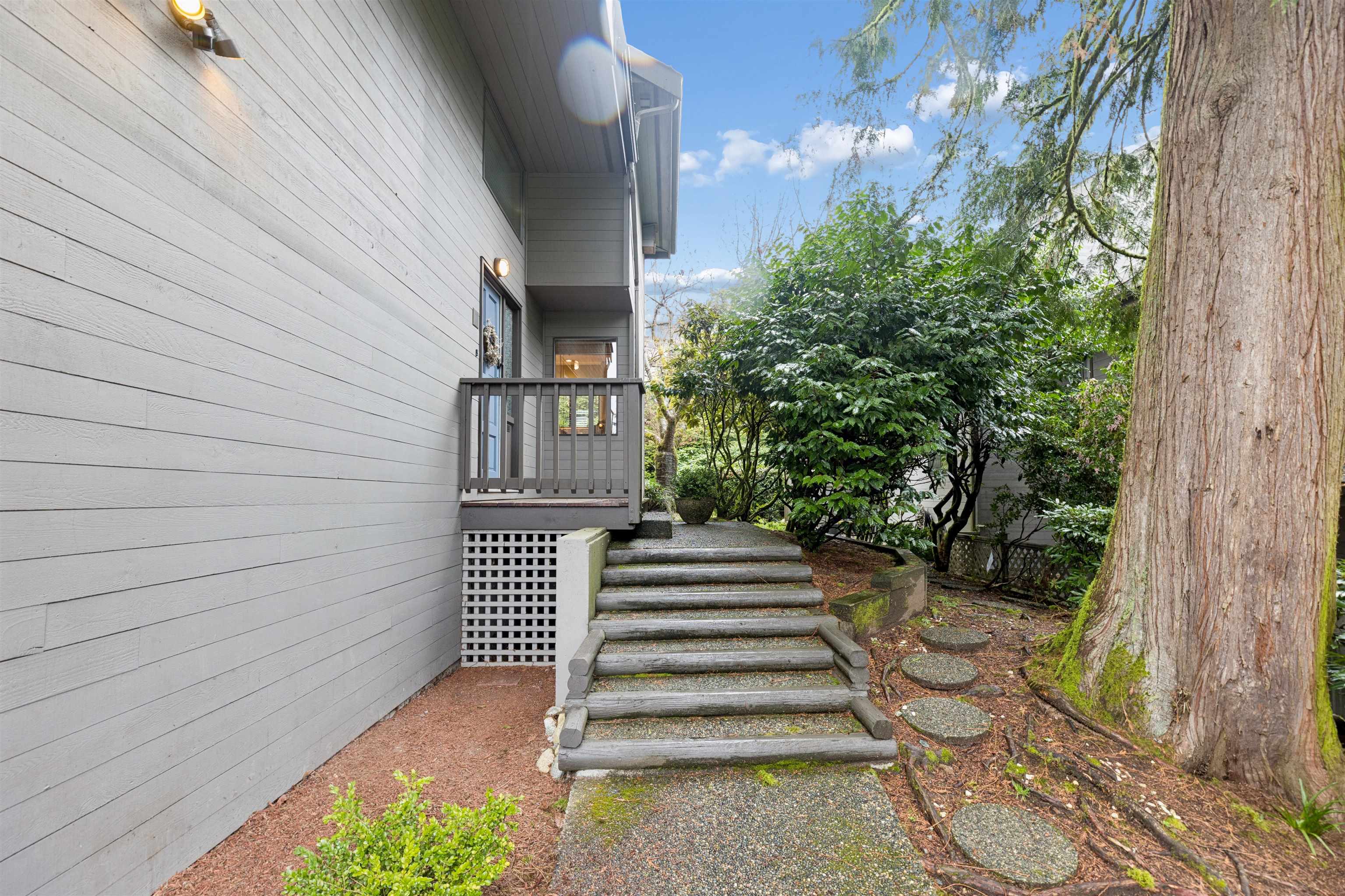 4306 Naughton Avenue