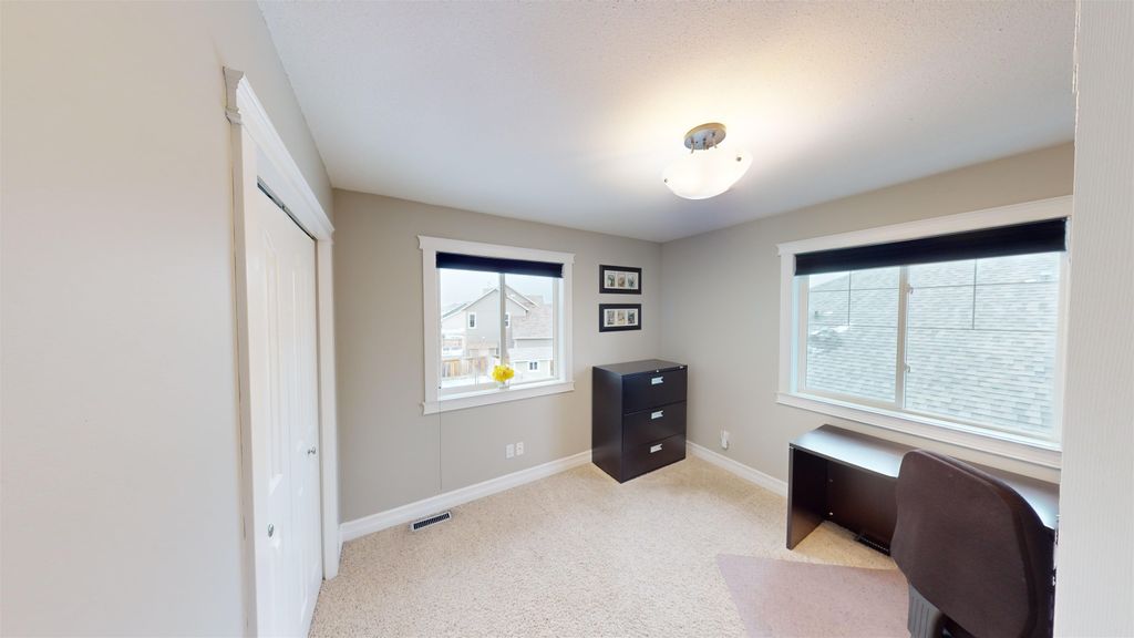 listing image 1102802427184524197