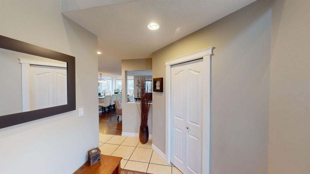 listing image 1109847659793047981