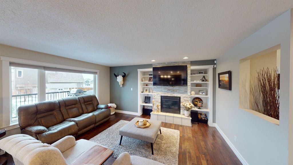 listing image 1101956441148195307