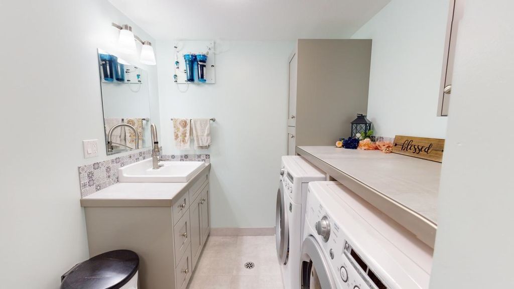 listing image 1105866629019446087