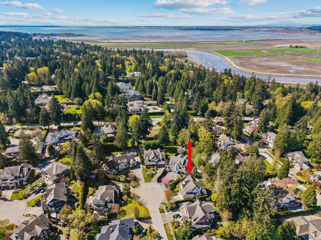 Photo of 14059 33b Avenue, Surrey, BC V4P 3P6 (MLS # R3114357)