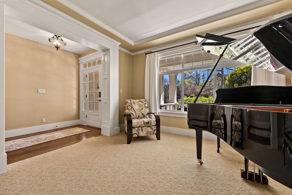 Photo of 14059 33b Avenue, Surrey, BC V4P 3P6 (MLS # R3114357)