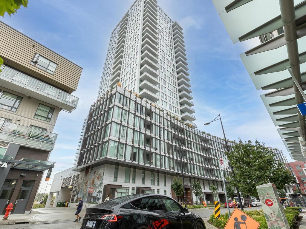 listing image 1101938952340322644