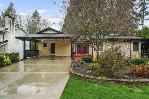 3887 Robin Place Port Coquitlam BC V3B 4Y6