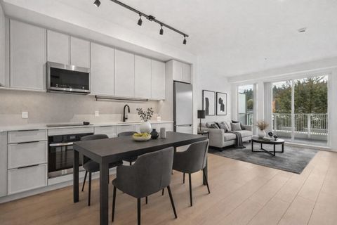 3075 Murray Street 307 Port Moody BC V3H 0N9