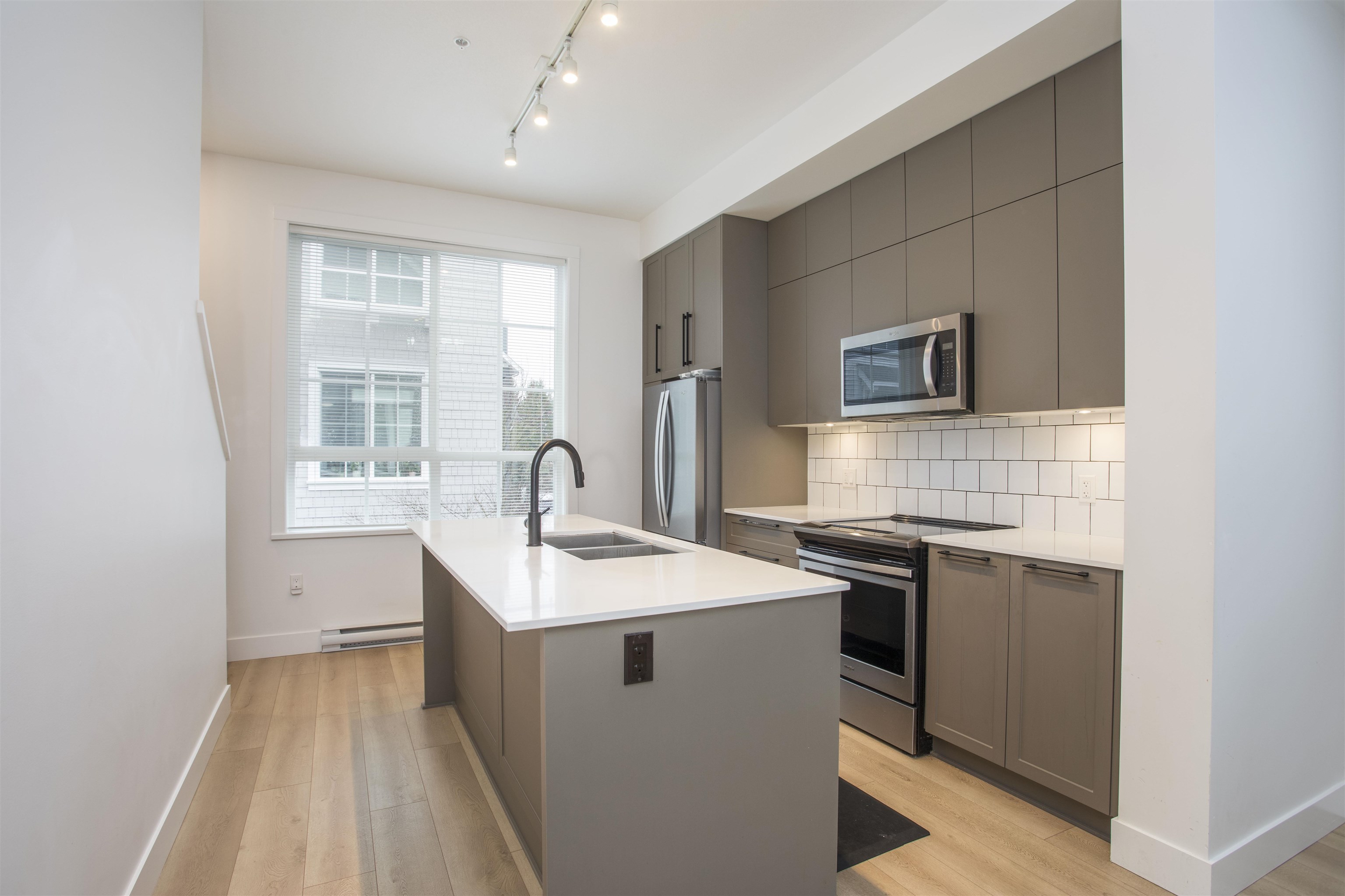 19696 Hammond Road 47