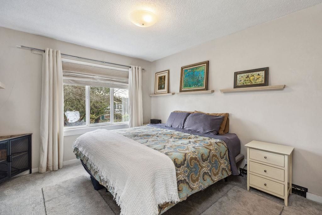 listing image 1105540253485724638