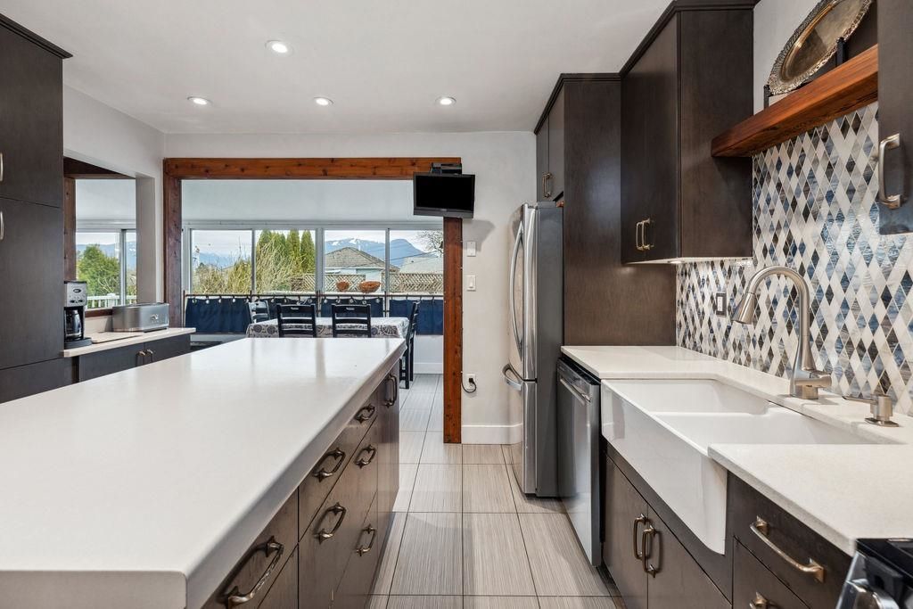 listing image 1104428130005643034
