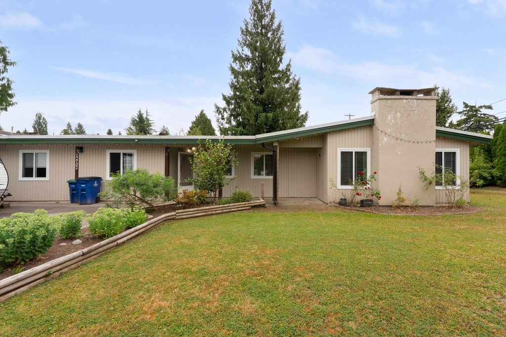 Photo of 22702 123 Avenue, Maple Ridge, BC V2X 4E4 (MLS # R3172535)
