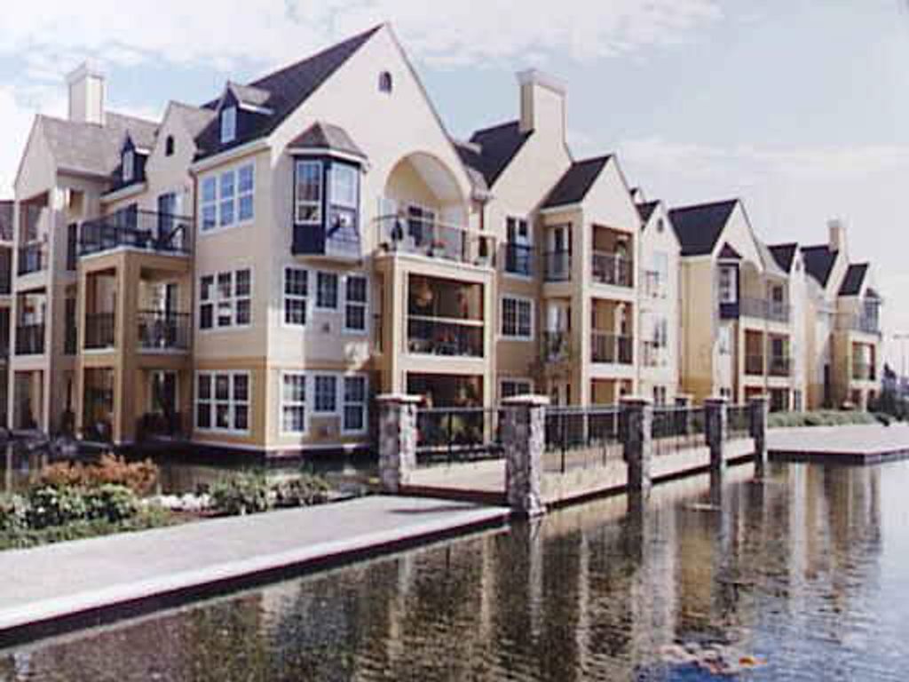 listing image 1109402094855968275