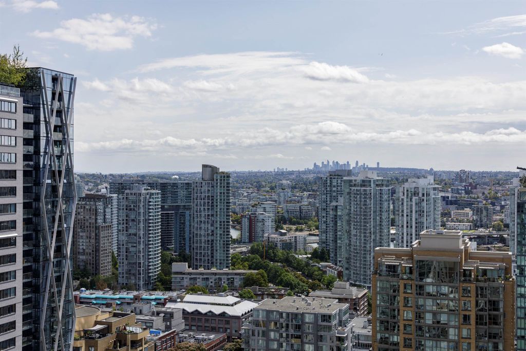 listing image 1104509812549715726