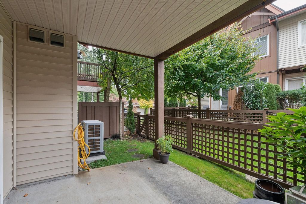 listing image 1104286697808823900