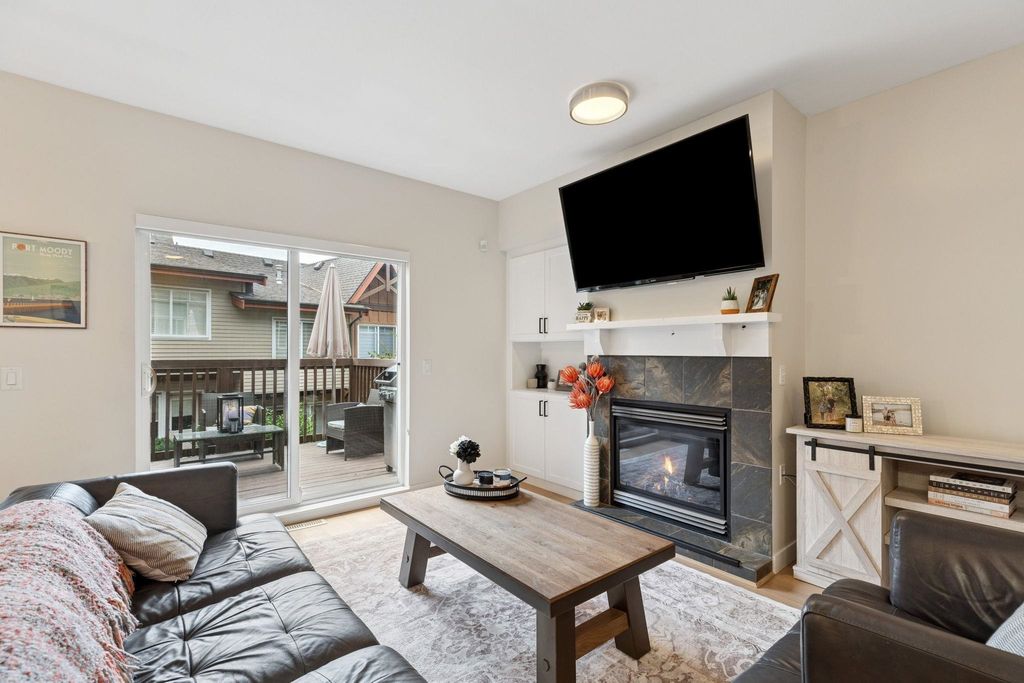listing image 1105273376333202996