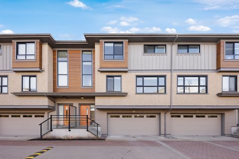 7180 Gilbert Road 10 Richmond BC V7C 3W2