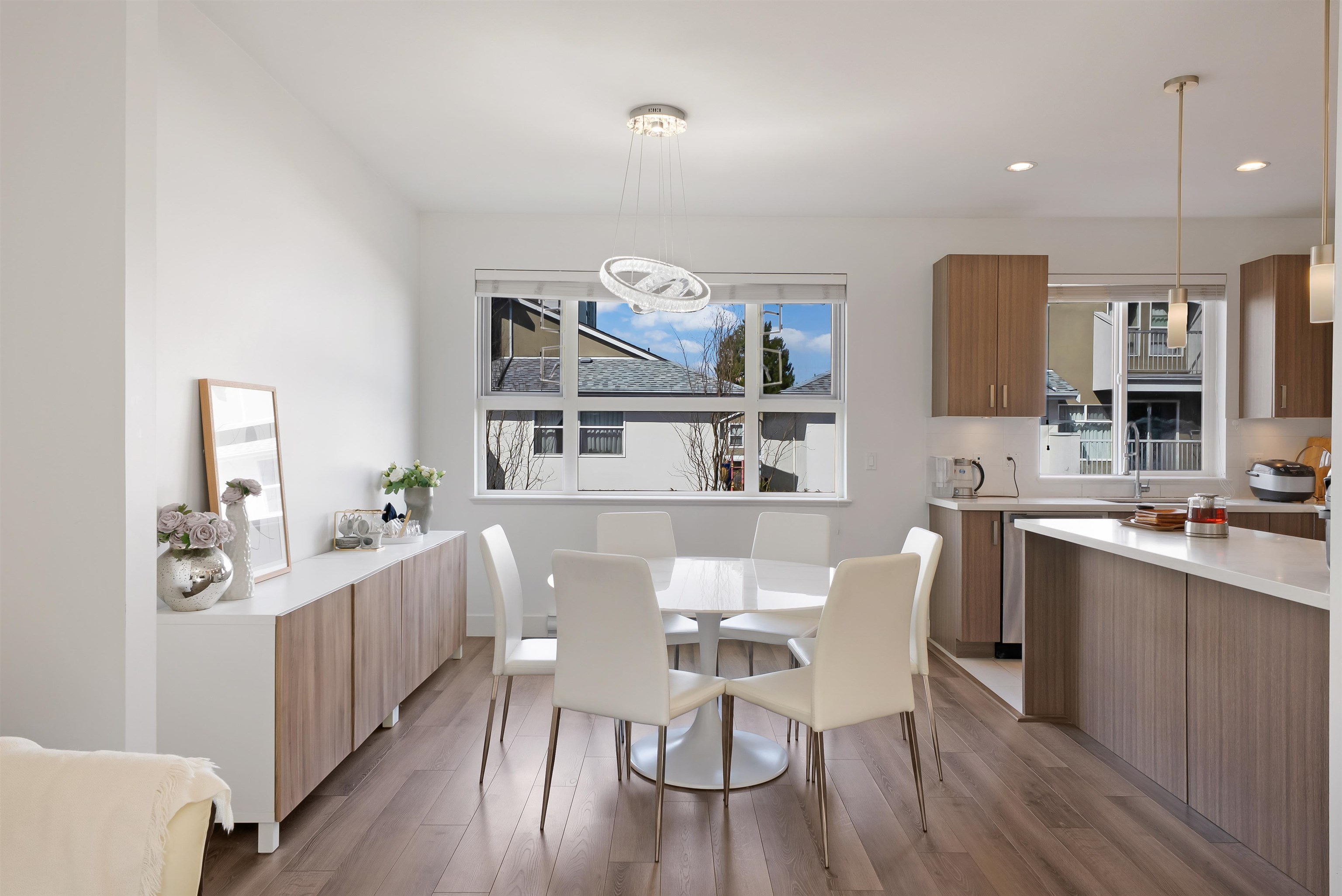 7180 Gilbert Road 10