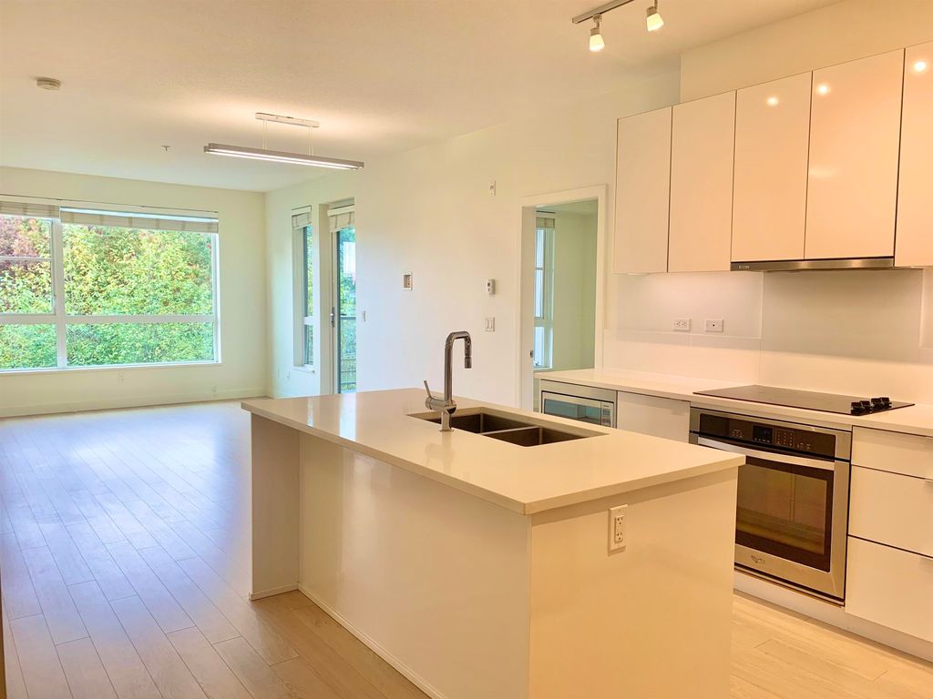 listing image 1100666735830597313