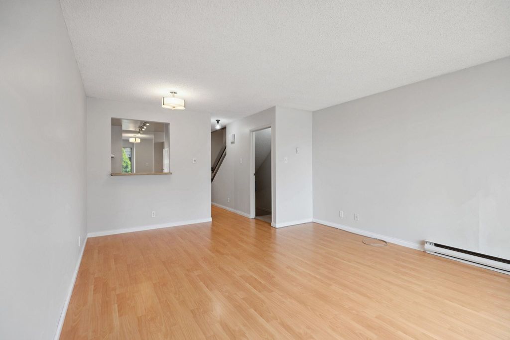 listing image 1103517831511610975