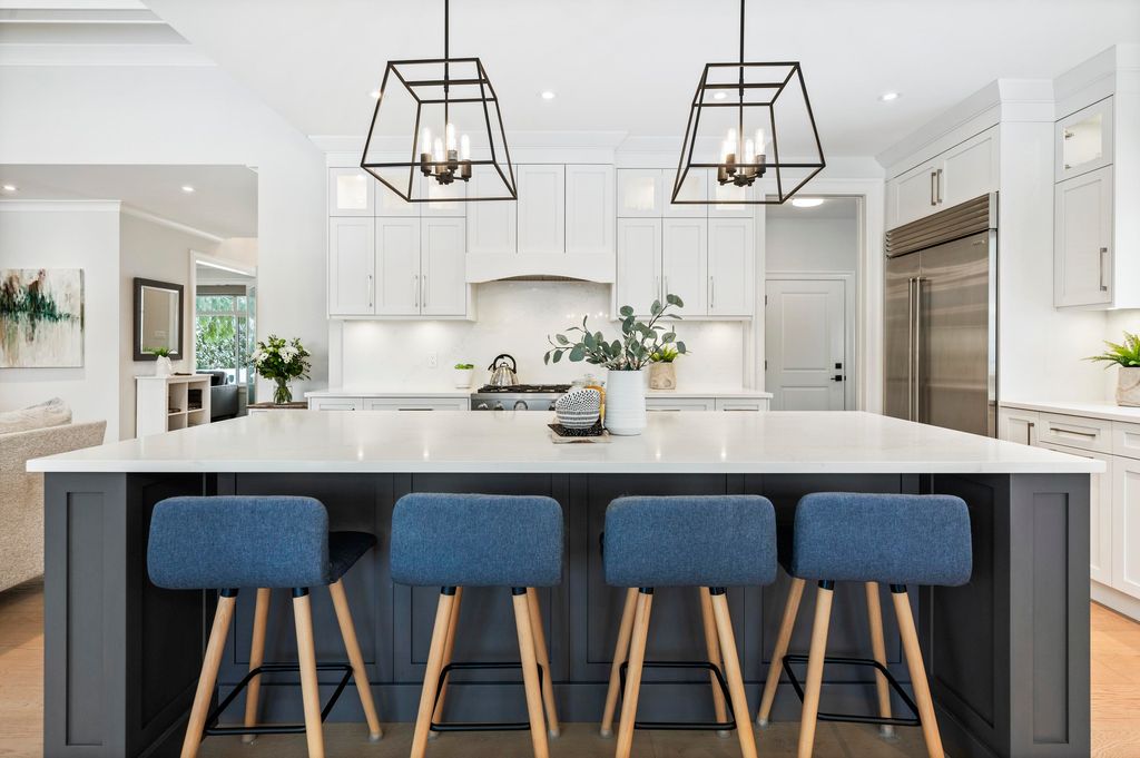 listing image 1109838092132871173