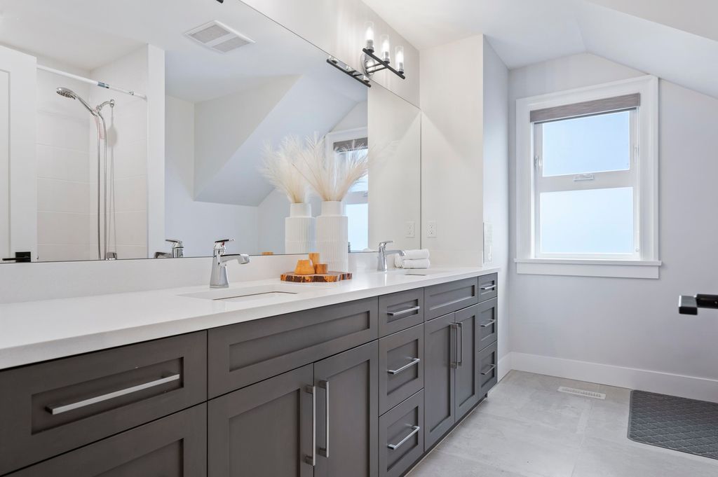 listing image 1105006314767832248