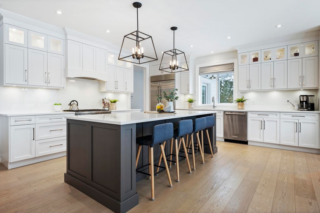 listing image 1108739497228635546