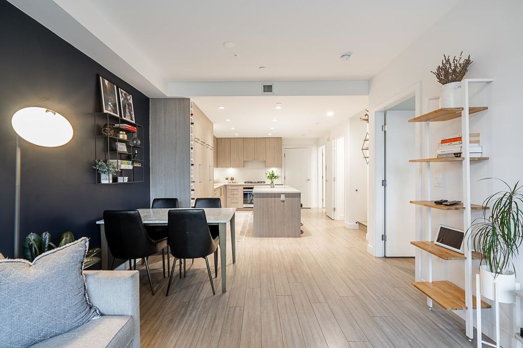 listing image 1107341789094415800