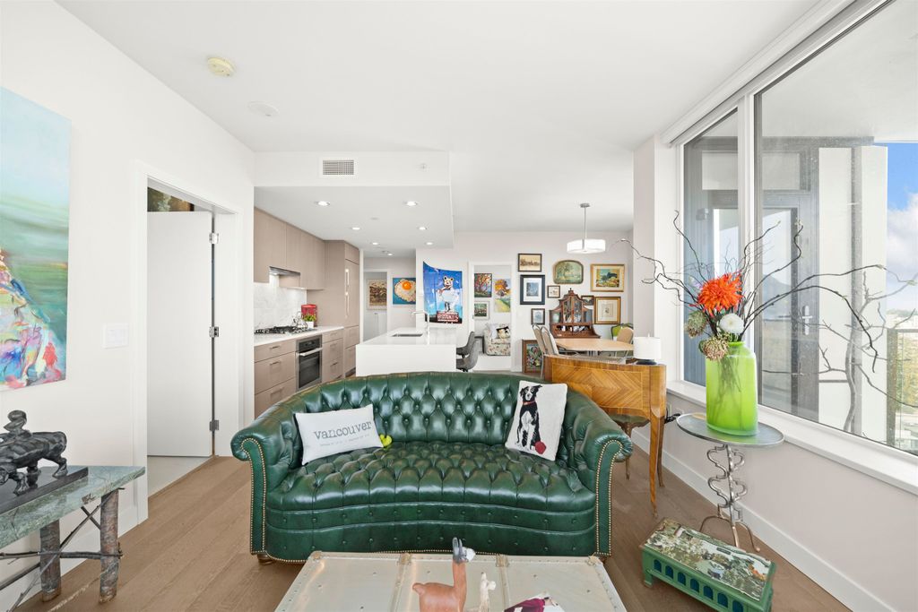 listing image 1101468764800184548