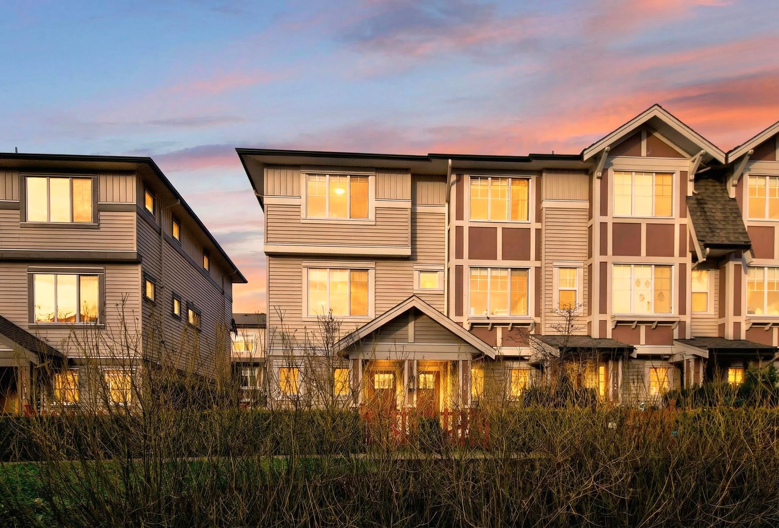 10151 240 Street 115