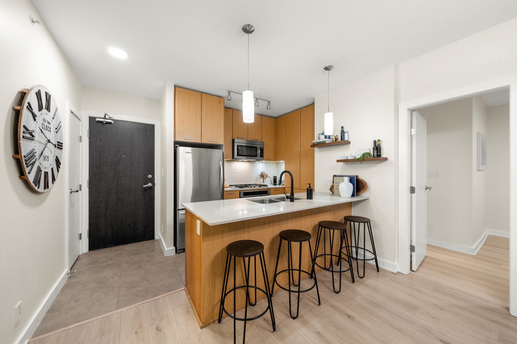 301 Capilano Road 1902