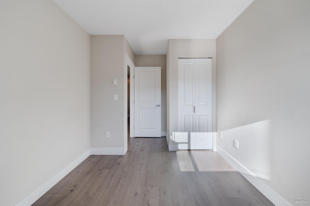 listing image 1106097964499331086