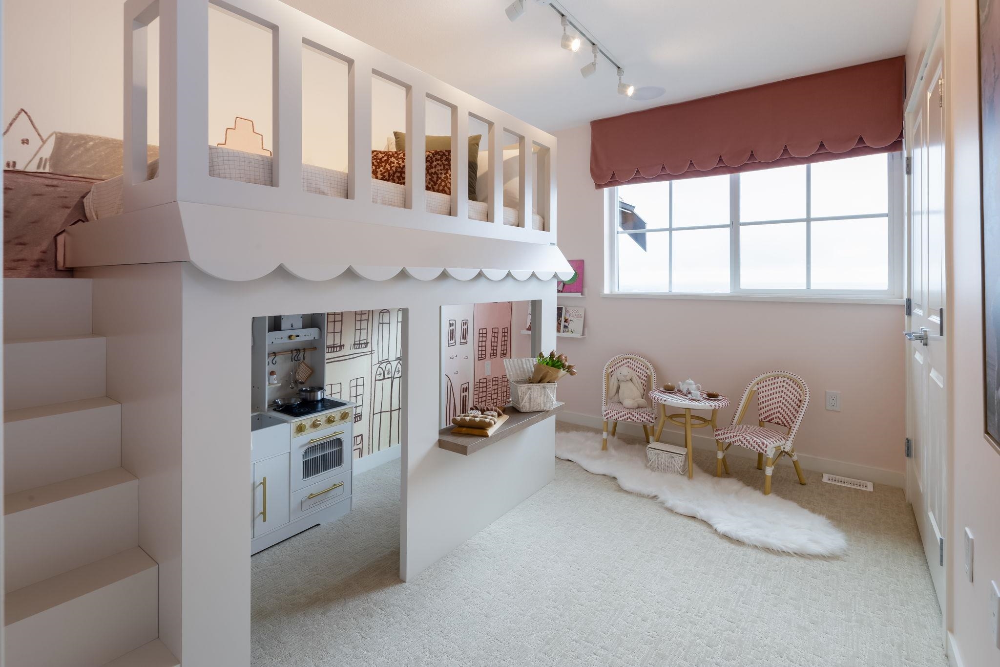 3637 Sheffield Avenue 114