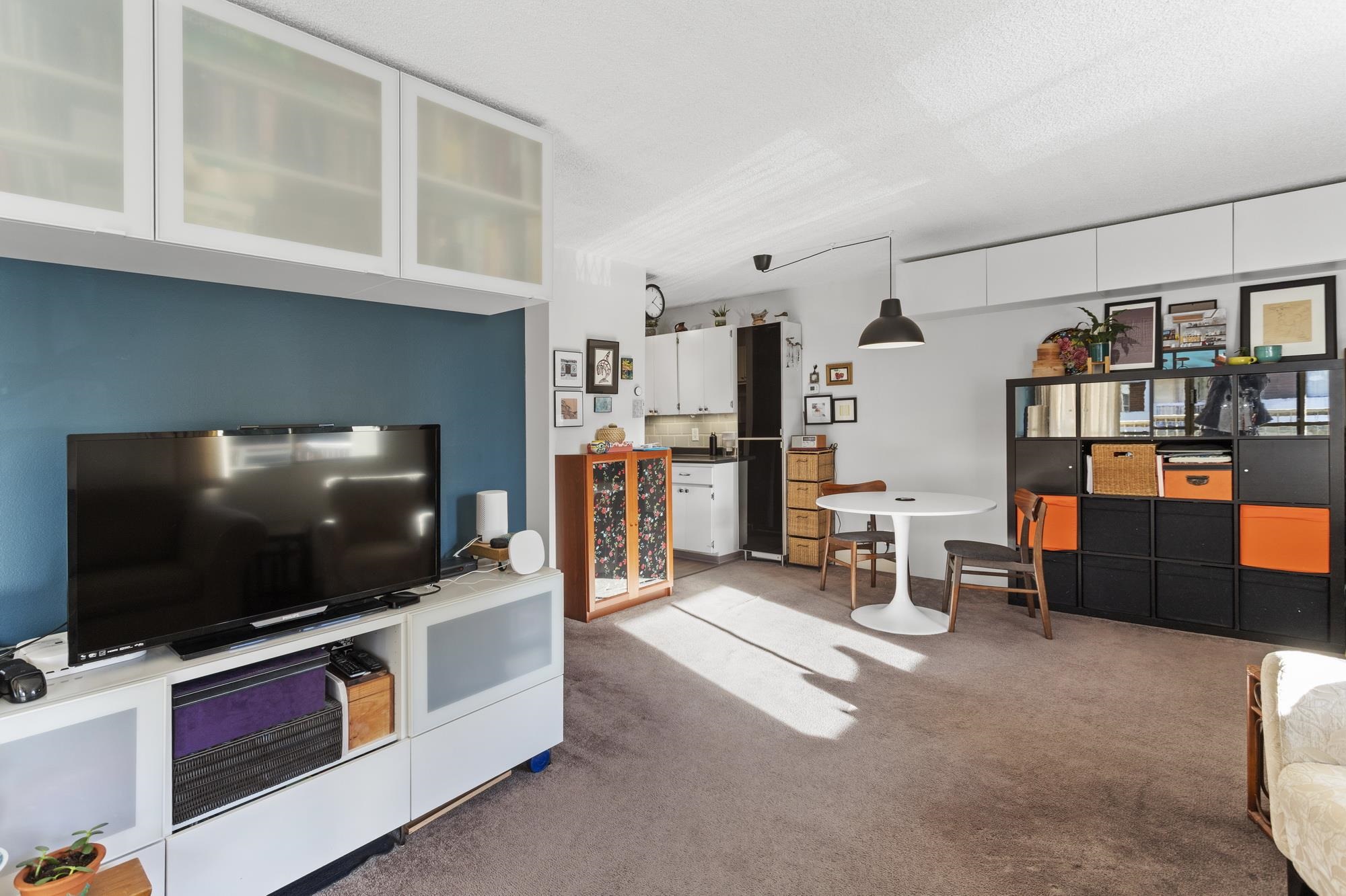 2012 Fullerton Avenue 315