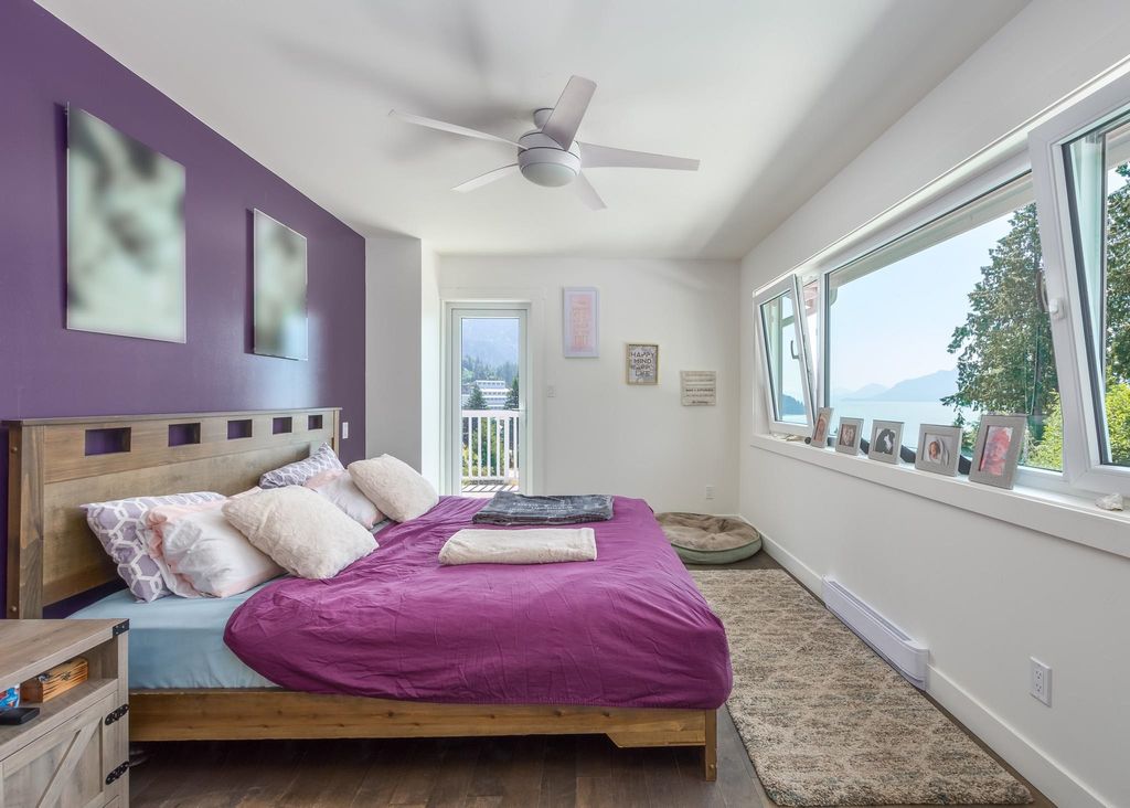 listing image 1109662910675433432