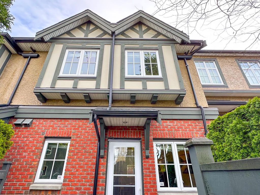 listing image 1100893188603210357