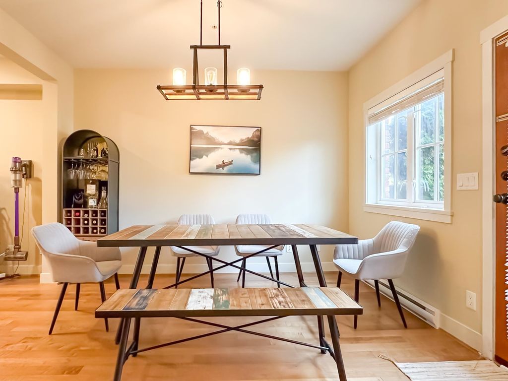listing image 1109661168126516257