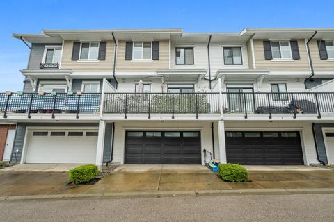 10735 84 Avenue 10 Delta BC V4C 0C7