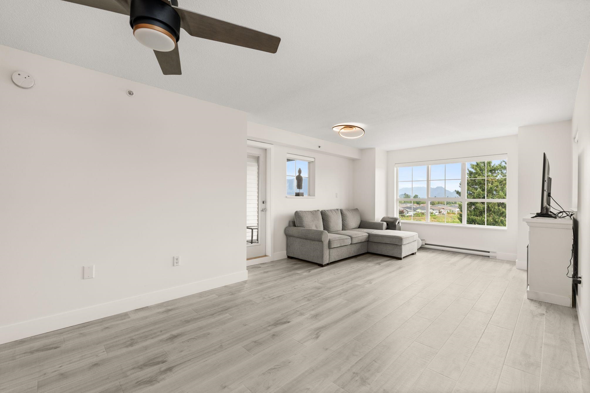 19673 Meadow Gardens Way 429