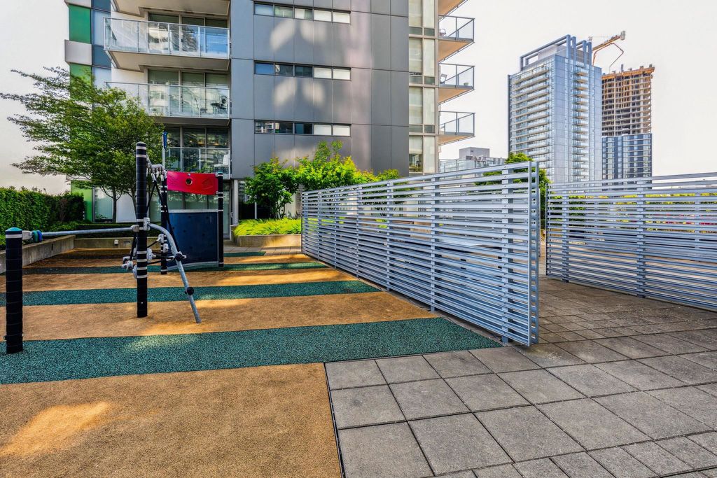 listing image 1106370717008595417